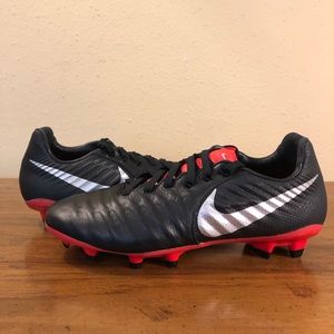 Nike Jr Tiempo Legend 7 Elite FG Soccer Cleats Youth Size 4.5Y Black Silver